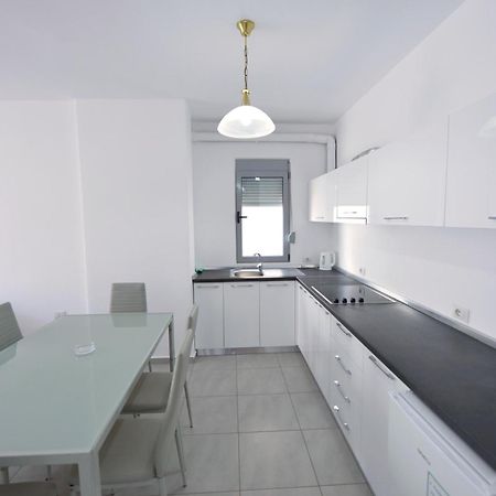 Apt Sarandë 外观 照片