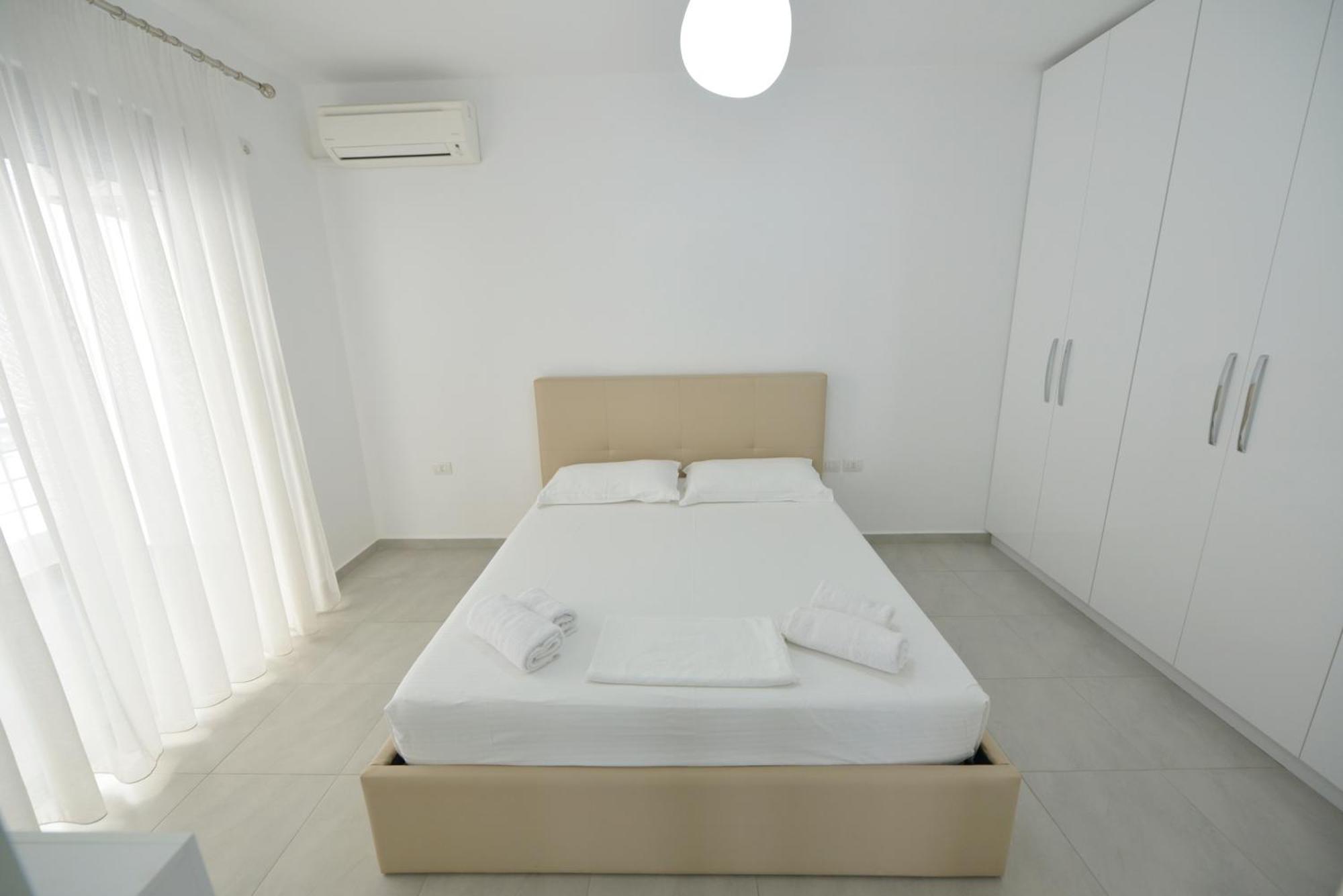 Apt Sarandë 外观 照片