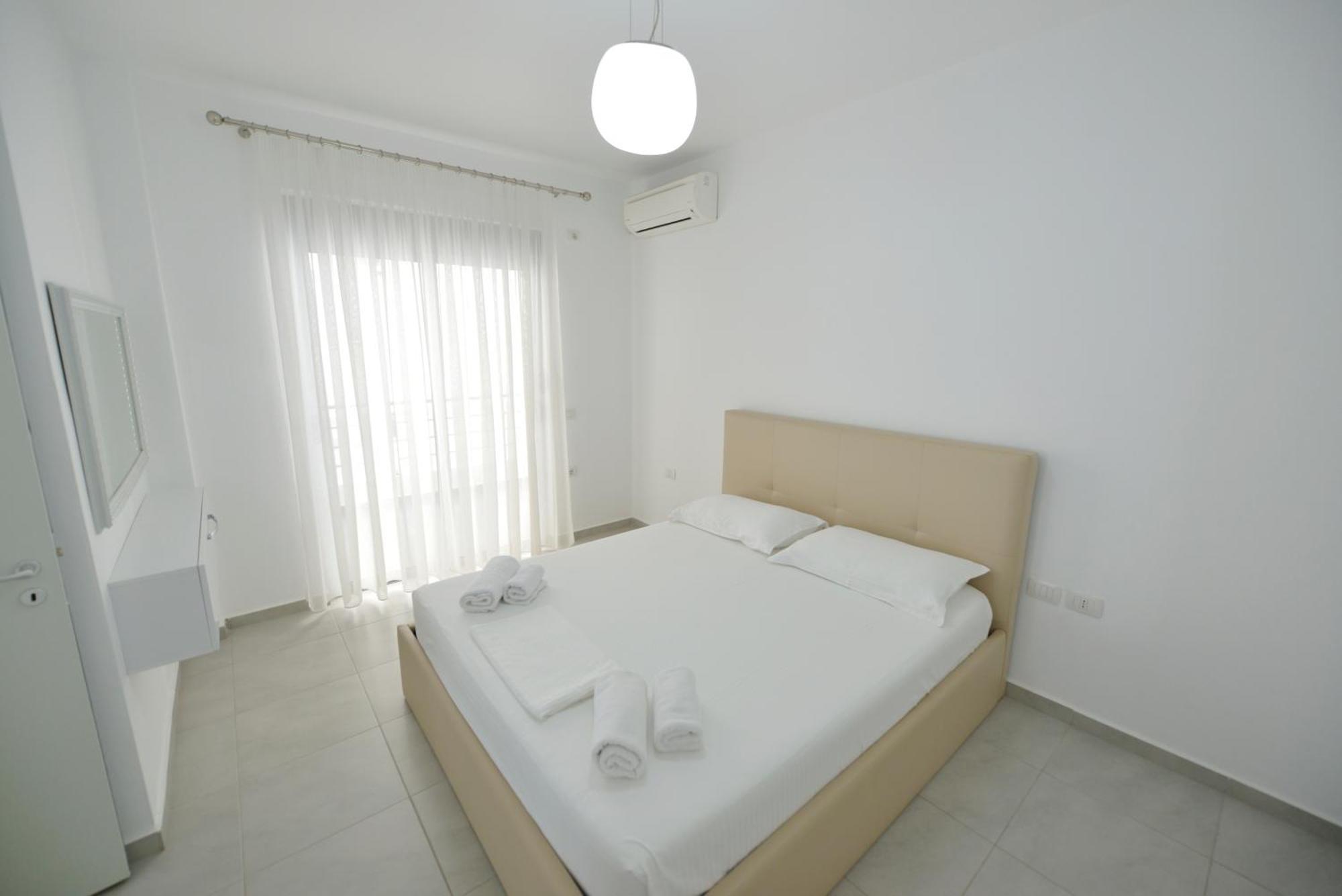 Apt Sarandë 外观 照片