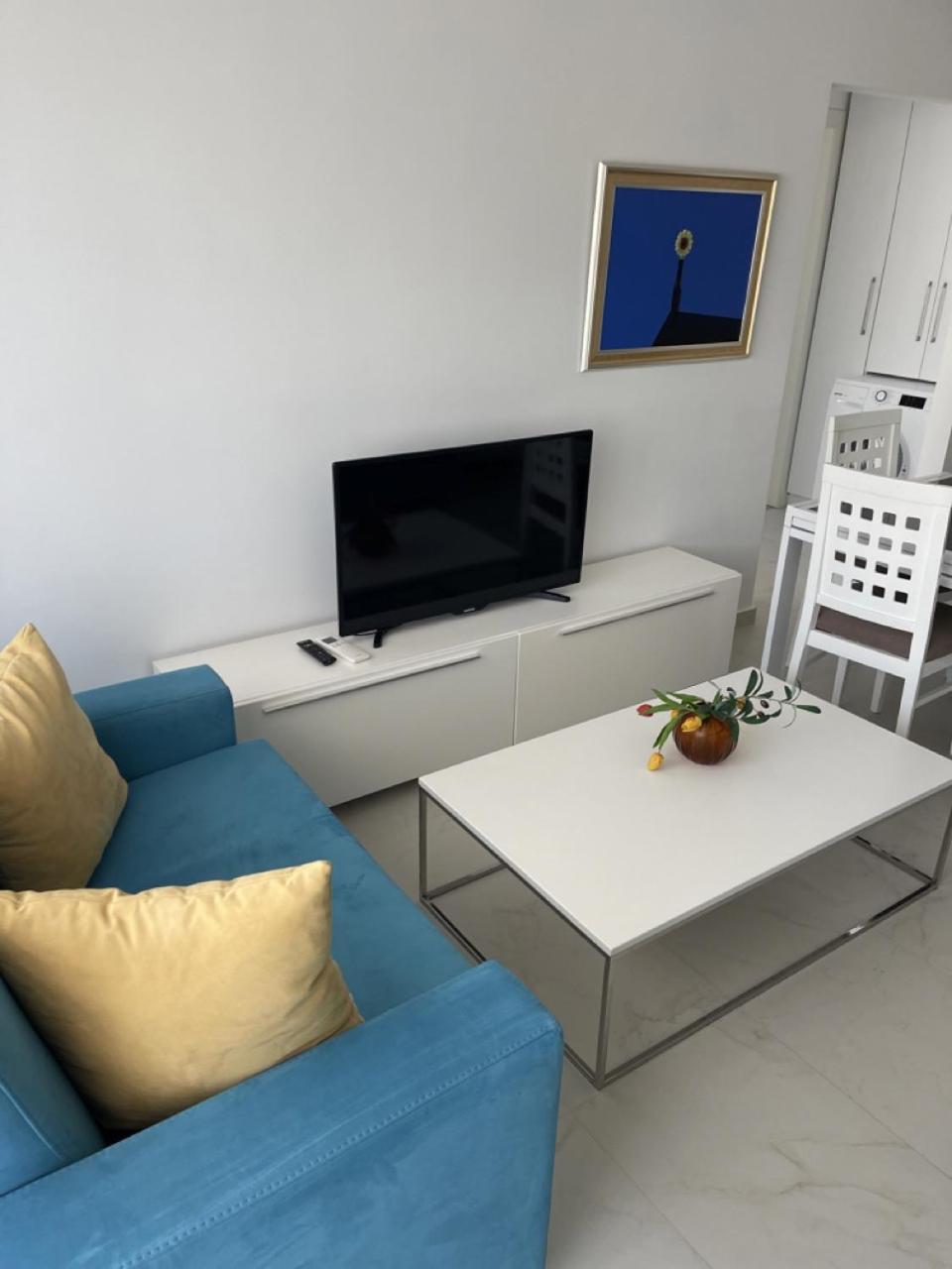 Apt Sarandë 外观 照片