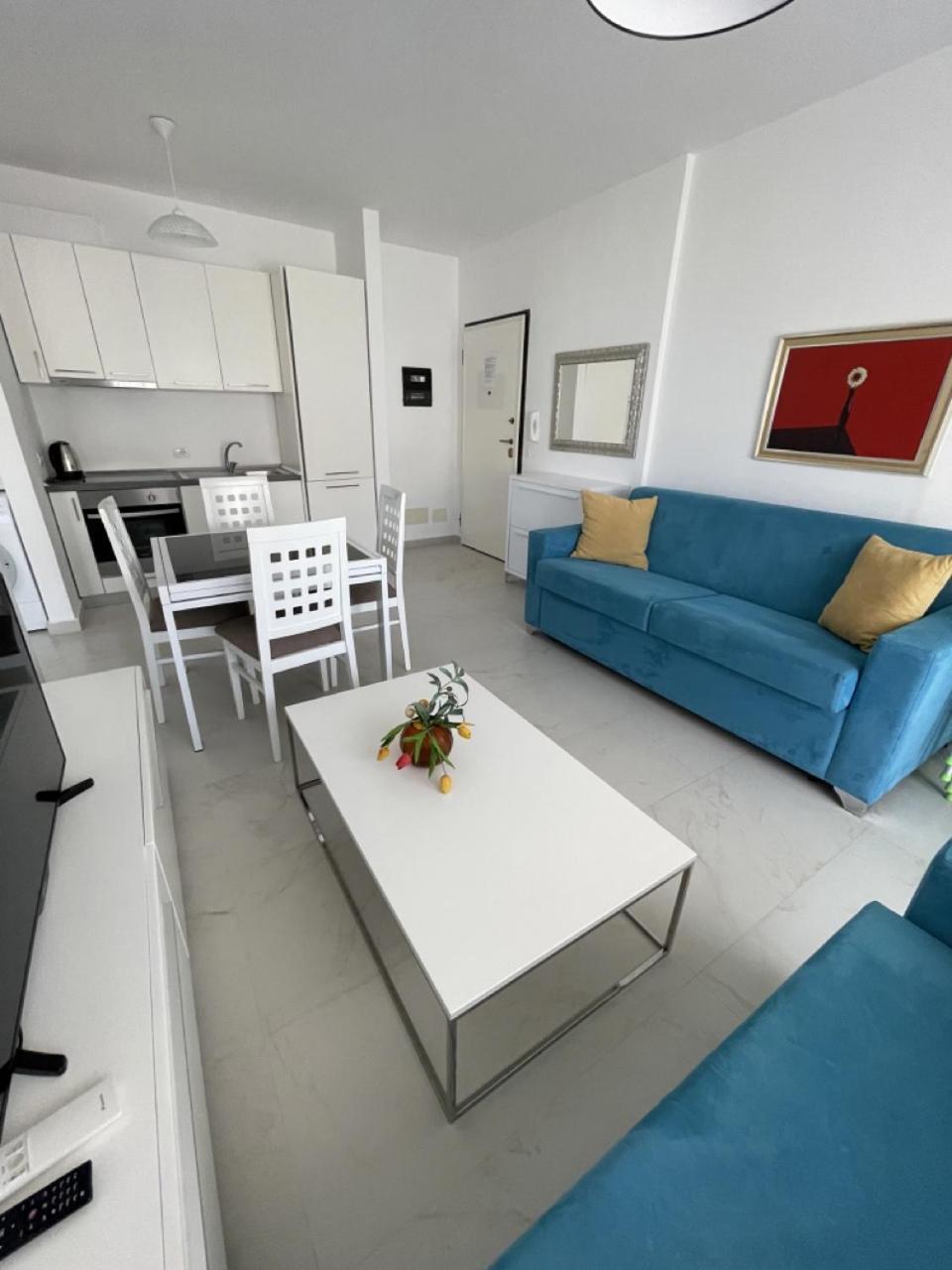 Apt Sarandë 外观 照片