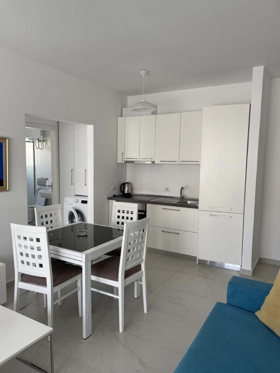 Apt Sarandë 外观 照片