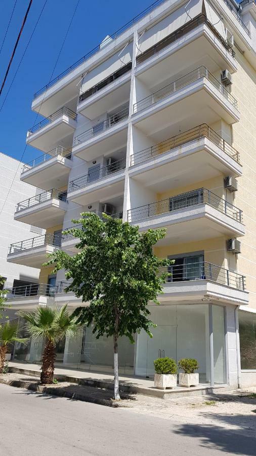 Apt Sarandë 外观 照片
